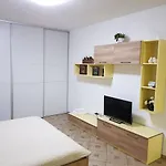 Aparthomes Fundeni