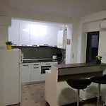 Aparthomes Fundeni