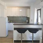 Aparthomes Fundeni Бухарест