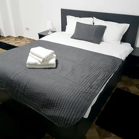 Aparthomes Fundeni *