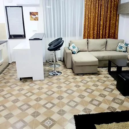 Apartment Aparthomes Fundeni *