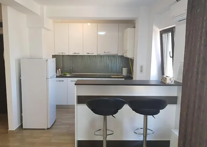 Aparthomes Fundeni بوخارست