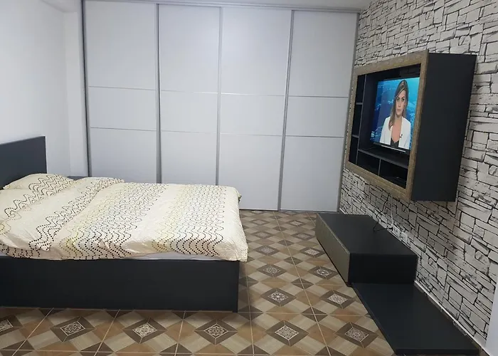 Apartamento Aparthomes Fundeni *