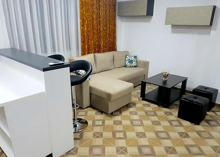 Aparthomes Fundeni * بوخارست